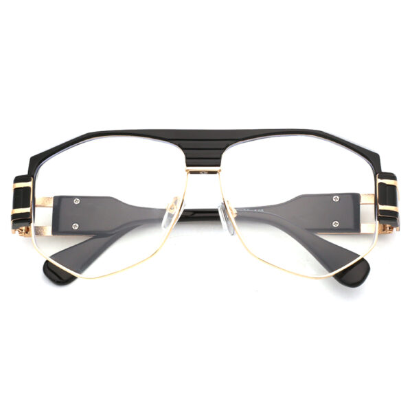 jim halo glasses Richard