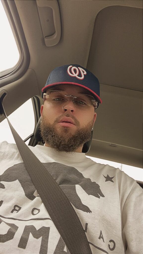 Image #1 from Kellen